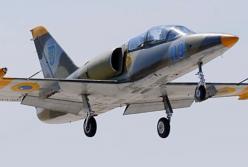 Почему наши летчики до сих пор учатся на старых чешских "Альбатросах"