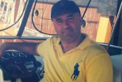 Екс-начальник ДАІ підпалив АТОшний автомобіль та побив людину (відео)