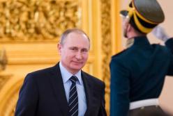 Как Путин пытается уйти из Крыма, не уходя из Крыма
