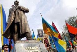 История многих государств имеет аналоги Бандеры, но только нам ставят условия