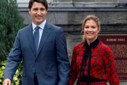 "Звездный" коронавирус: кто из известных персон заболел