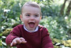 Принц Уильям и Кейт Миддлтон делятся свежими фотографиями принца Луи