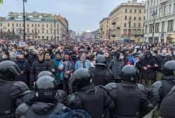 Протесты в России продолжаются