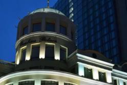 "Донбасс Палас": до чего оккупанты довели самый знаменитый отель Донецка