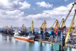 Портовые сборы нужно снижать немедленно. И вот почему.