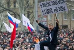 Безкоштовні квартири і дешевий бензин: як терористи готуються до виборів на Донбасі