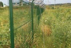 Проект «Стена»: у коммунистов заборы получалось строить лучше