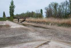 Ситуация с водой в Крыму обостряется. Какую игру начала Россия