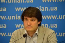 Флешмоб по-українськи: всі віджимаються по 22 рази, але кошти для бійців АТО ніхто не збирає