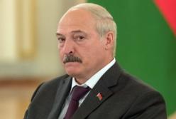 Мир, дружба, жвачка: как Лукашенко может разыграть карту выборов в Украине против Путина
