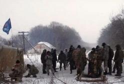 ​За чьи деньги блокада?