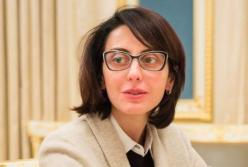 Чому подавати до суду на Деканоїдзе за мову - це подвійні стандарти