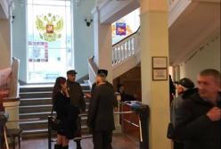 Новости Крымнаша: Вы не ценили свободу и радостно запрыгнули в рабское стойло