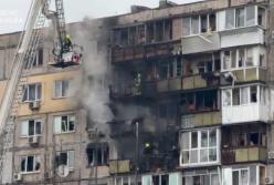 РФ воює навіть з мертвими: добірка відео по районах Києва, де зруйновані висотки і кладовище