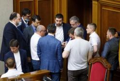 Министры на выход. Какие перестановки в Кабмине готовит команда Зеленского