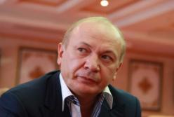 Зрадники у владі. Найближчий соратник Януковича Юрій Іванющенко отримав свободу