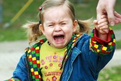 Как справляться с детской истерикой