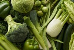 Антибактеріальна дія та кальцій: важливі причини вживати зелені овочі