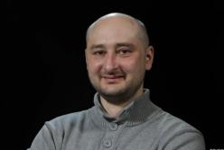  Просто заходят в свой курятник и берут то, что им нужно 