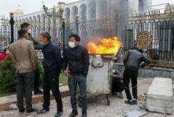 Чем закончатся протесты в Кыргызстане: 2 сценария