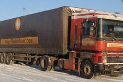 Українці занадто швидко забули про рації для терористів у гумконвої Ахметова