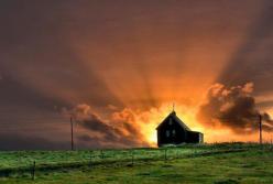 Порошенко ввел в действие бомбу замедленного религиозного действия 