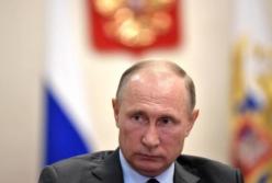 Рейтинг Путина обваливается. Что придумал Кремль?
