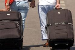 Чем больше людей уедет, тем легче Кабмину говорить об успехах