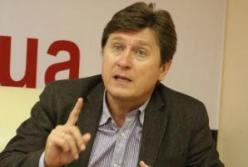 Владимир Фесенко: Выход радикалов из коалиции выгоден Порошенко и Яценюку