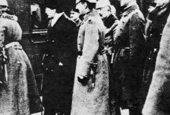 Уроки истори: Ни мира, ни войны