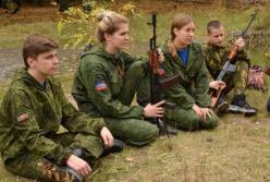 Дети ОРДЛО: учатся умирать за Россию и ненавидеть Украину