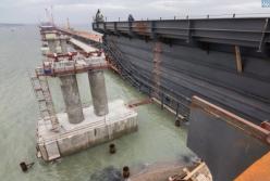 Первая ласточка: Керченский мост начал проседать