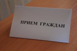 Найти десять отличий: как работают с избирателями украинские и иностранные политики