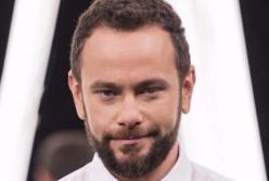 Власть окончательно превратилась в клоуна-факира