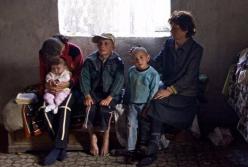 Мы живем неправильно, плохо, бедно. Нарожаем таких же?