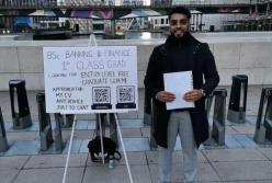 Парень оригинальным способом нашел себе работу 