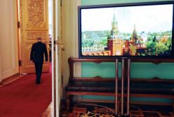 У Путина осталось только два выхода из Кремля