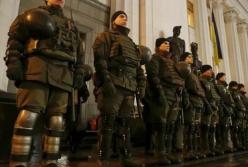 Принятое военное положение: почему Украина не разрывает дипотношения с РФ