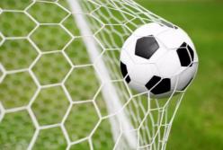 Футбол вне политики?