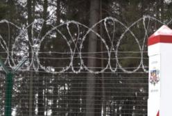 Забор из колючей проволоки: почему Латвия отгораживается от России