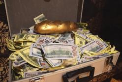 Где искать миллиарды Януковича?