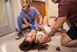 Врач-убийца: почему 22-летняя девушка умерла после родов