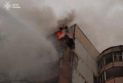 Мінус тепло і вода, влучання у понад 10 висоток та депо: у Києві біда в кожному районі (добірка відео)