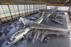 Сили оборони уразили ключові авіапідприємства РФ, горіло дуже сильно (відео)