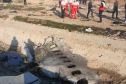 Появились новое видео попадания ракет в самолет МАУ в Иране