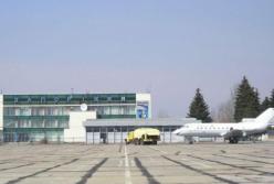 В аэропорту Запорожья проходят обыски
