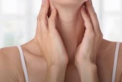 Названы скрытые симптомы рака щитовидки
