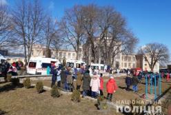 В школе на Киевщине распылили слезоточивый газ: 16 пострадавших в больнице