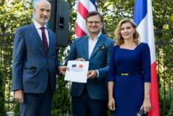 Украина стала участницей Партнерства Биарриц