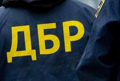 Полицейских из двух областей задержали за взятку